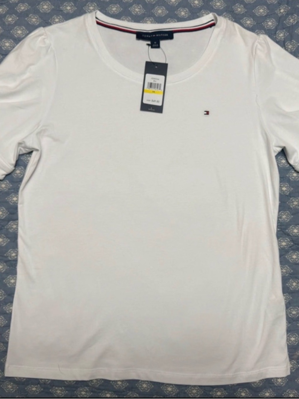 Tommy Hilfiger White Short Sleeve Crewneck Tee with Signature Flag